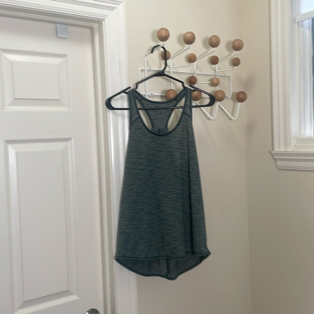 Lululemon - Yoga Athletic Tank Top - Green - Small